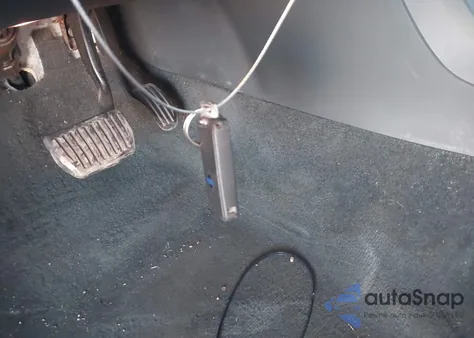 2013 Volvo S60 T5/T5 Platinum/T5 Premier/T5 Premier Plus z USA, uszkodzony, nr VIN YV1612FS6D2183078